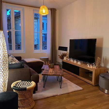 La Boheme Apartment Troyes Bagian luar foto
